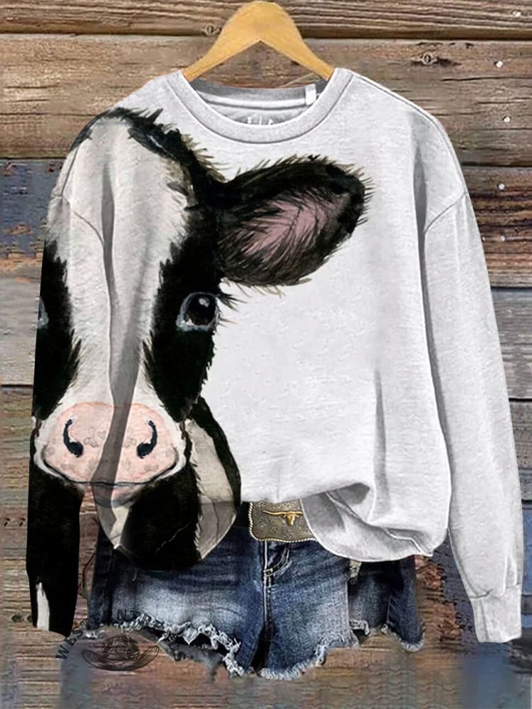 Cute Cow Print Women's V-neck Casual T-Shirt - Image 3