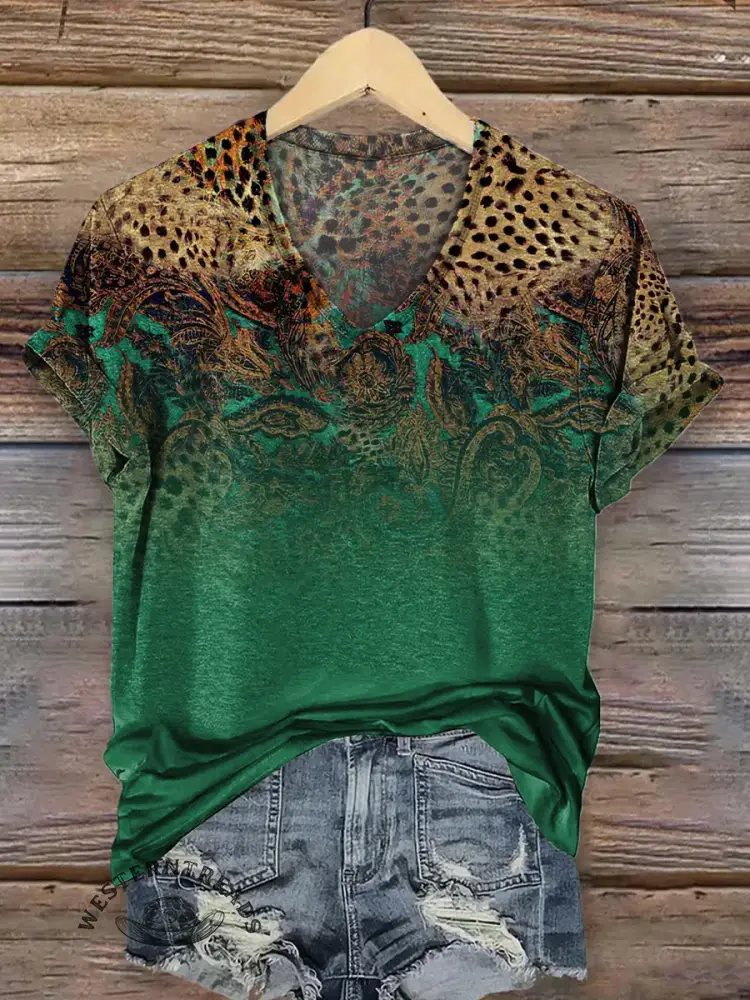 Retro Leopard Art Print V-neck T-shirt
