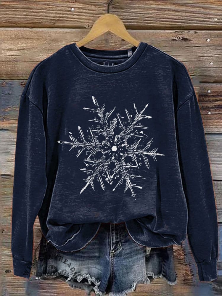 Snowflake Winter Christmas Print Casual Sweatshirt - Image 5