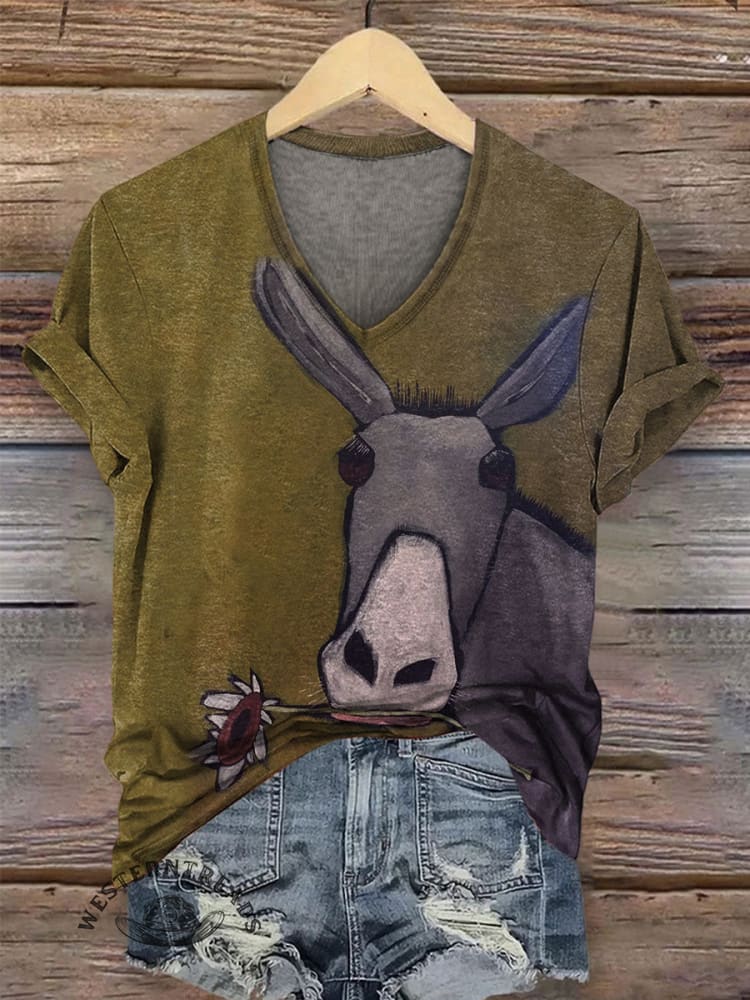 š„Hot Saleš„Vintage Rustic Flower-Munchinā Donkey Graphic Casual T-shirt - Image 2
