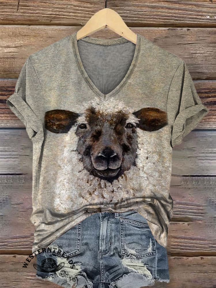 Vintage Lamb Art Print Casual T-shirt - Image 2