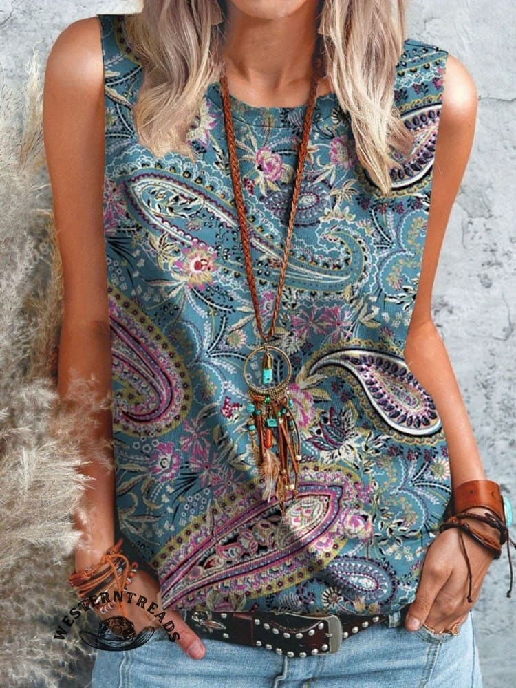 Vintage Paisley Print Casual T-shirt - Image 3