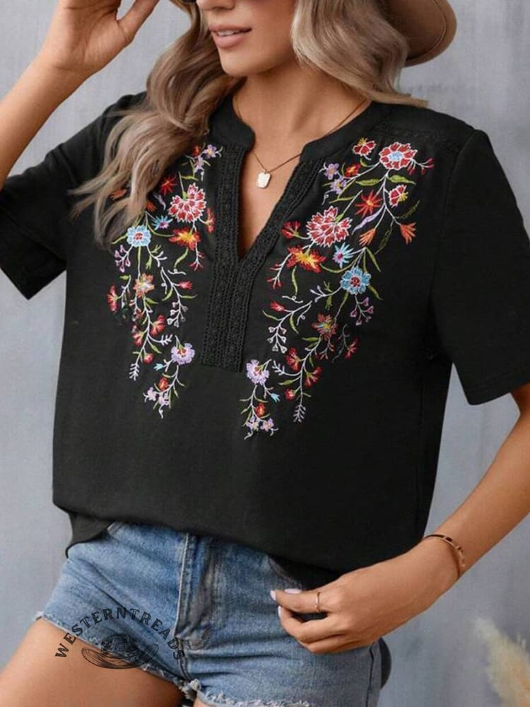 Women's Embroidered Patchwork Lace Top - Image 4