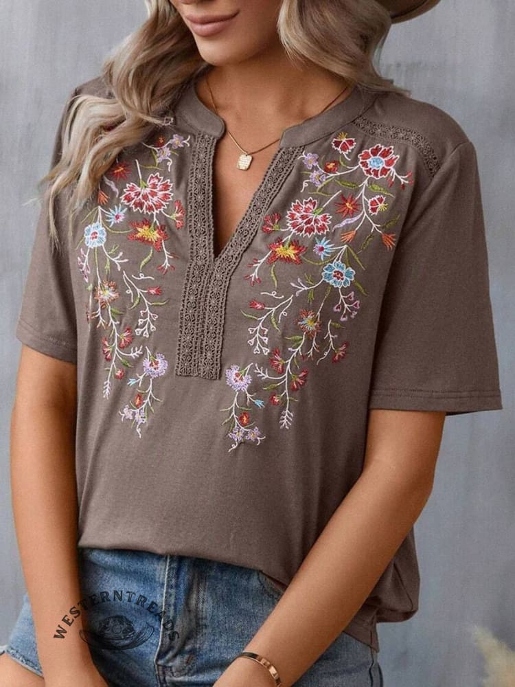 Women's Embroidered Patchwork Lace Top - Image 5